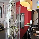 Plaza Charlottenburg Otel Berlin