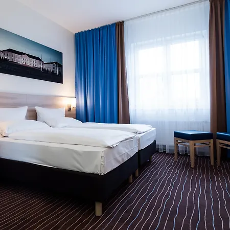Plaza Charlottenburg فندق