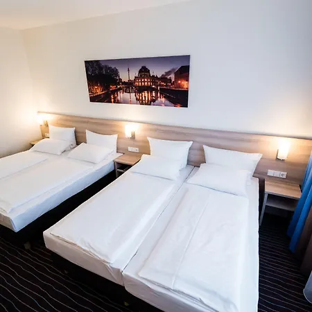 Plaza Charlottenburg فندق