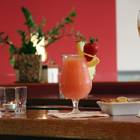 Plaza Charlottenburg فندق