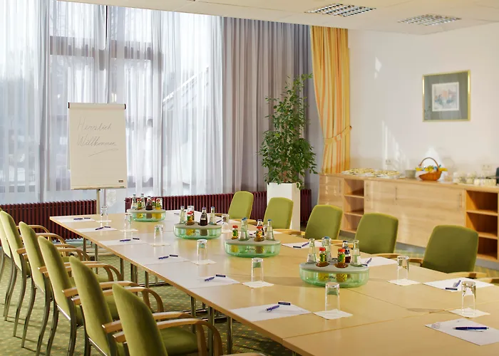 Plaza Charlottenburg 3*