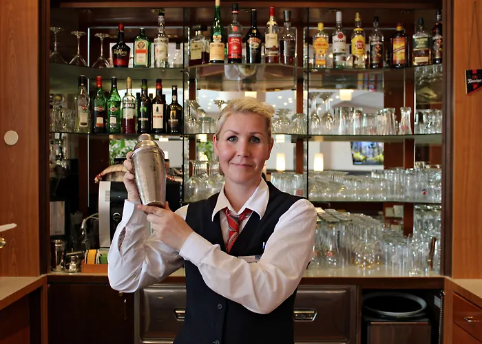 Plaza Charlottenburg 3*