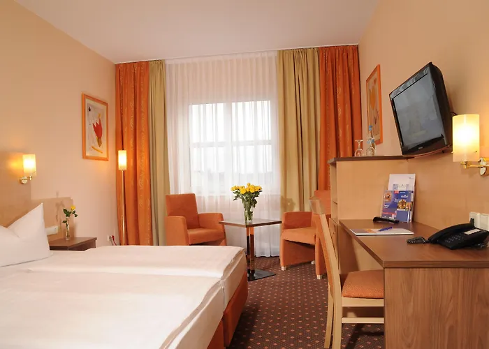 Plaza Charlottenburg 3*