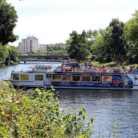 Hotel Plaza Charlottenburg 3*