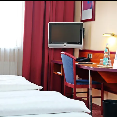 Plaza Charlottenburg Hotel
