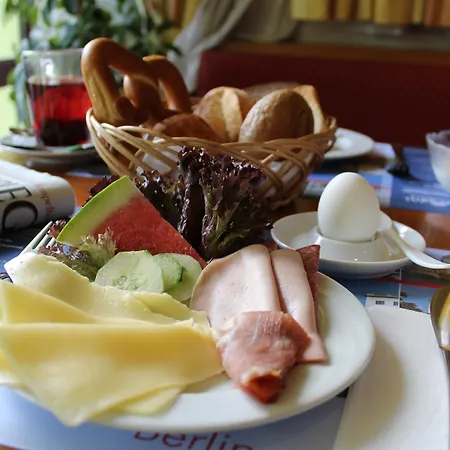 Plaza Charlottenburg Hotel Berlim